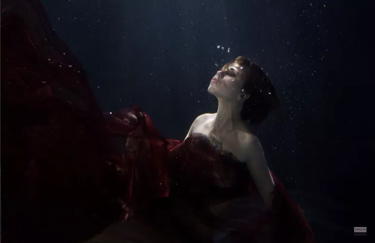 I'm drowning beautifully