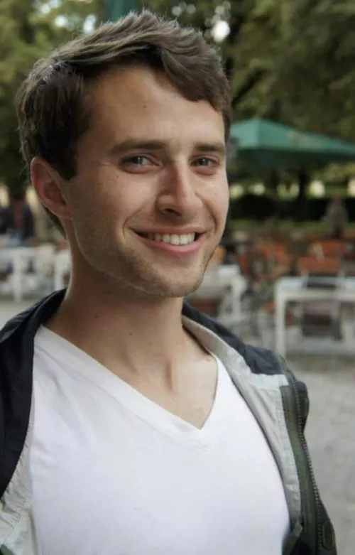 I’m drunk and reposting this because I think I look cute here I’m drunk and reposting this because I think I look cute here