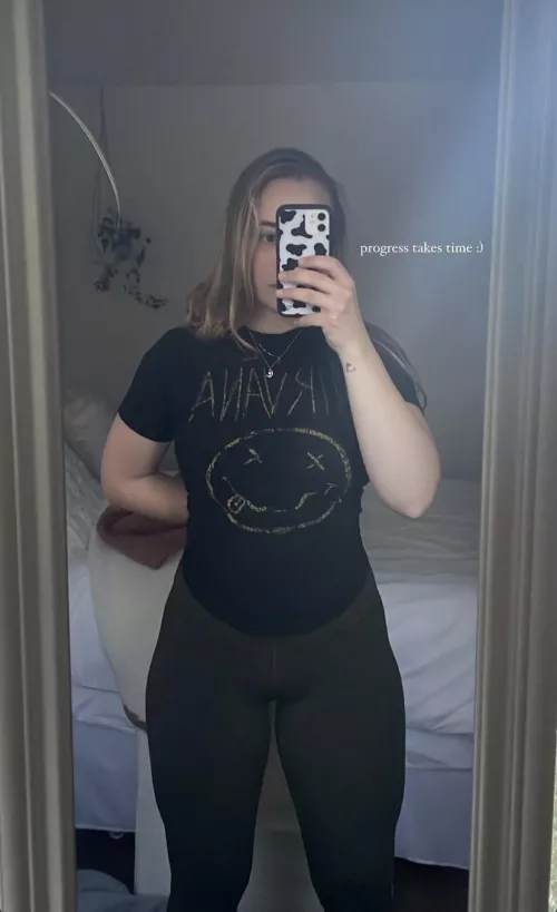 Iām dying to see what she looks like from the back