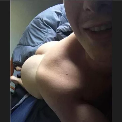 Iβm feeling submissive and breedable today