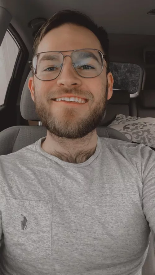 I’m feeling these new glasses 🤓 I’m feeling these new glasses 🤓