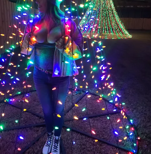 I'm flashing everywhere I go!