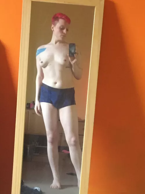 I’m getting better at taking mirror selfies