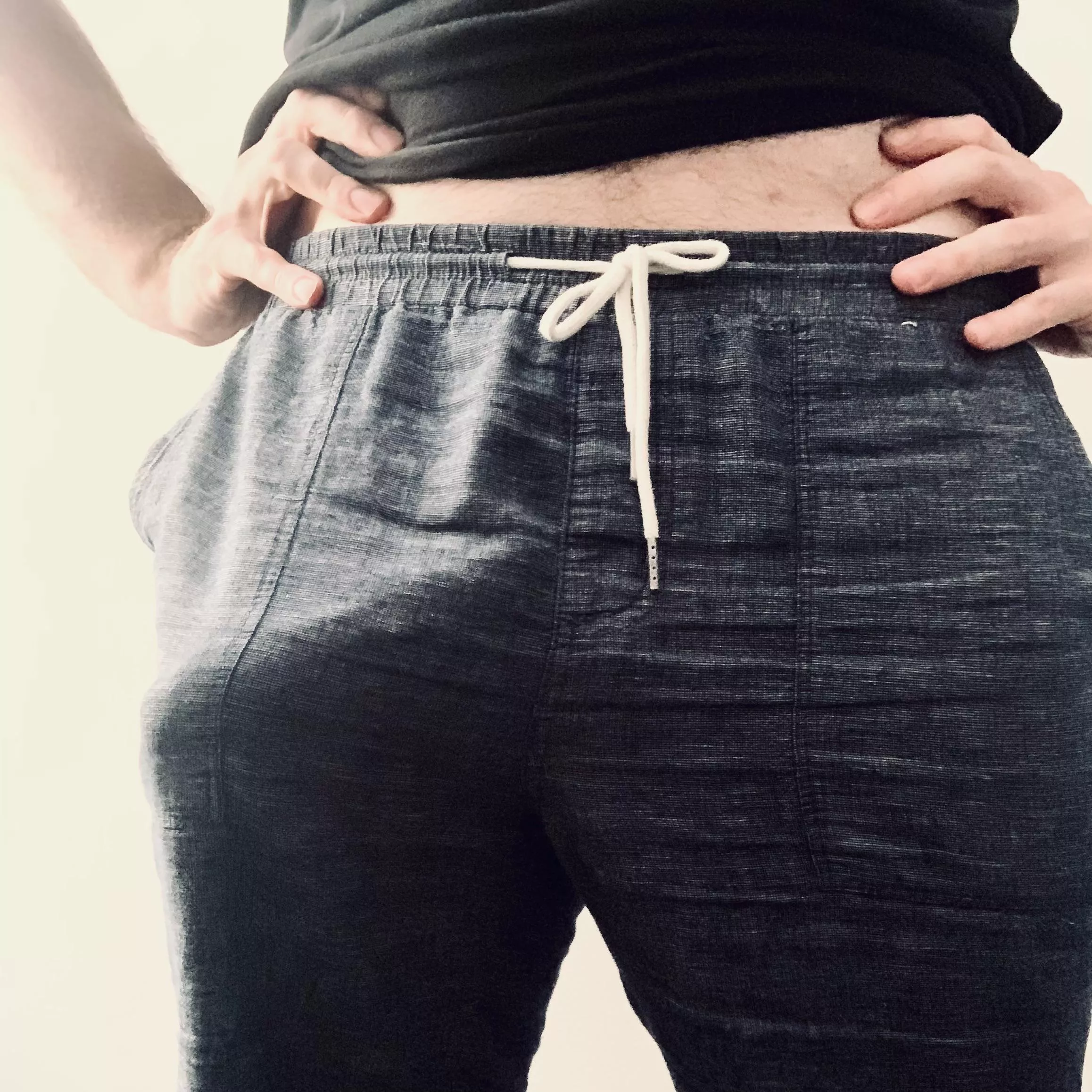 I’m guessing you’d probably notice if I walked past in the street like this?