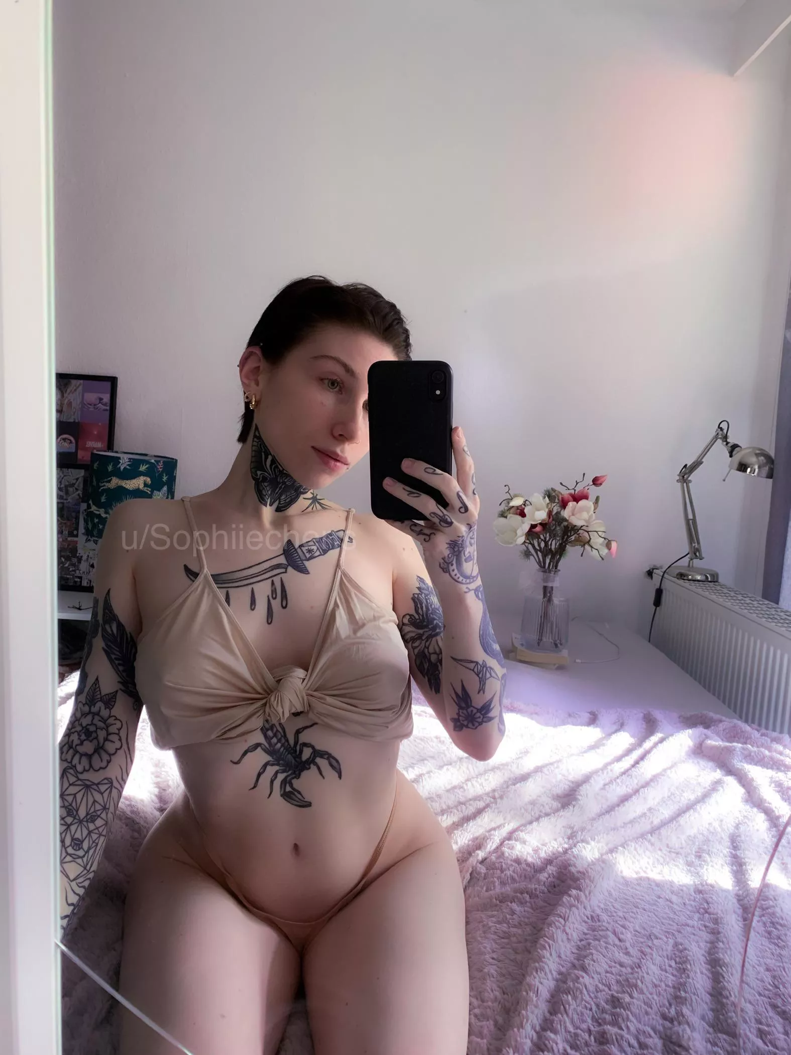 I’m here to prove that short hair chicks can also be hot