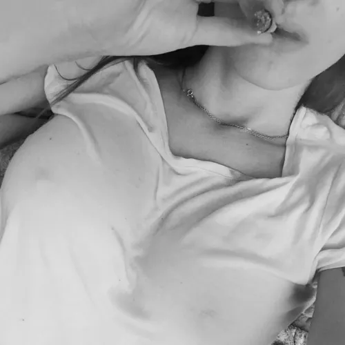 I'm high and horny, hope you are too 🥵💦