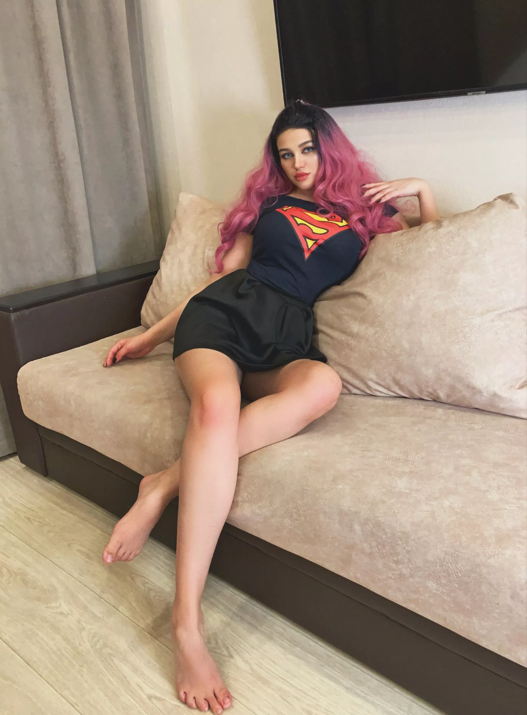 I'm horny tonight... and alone I'm horny tonight... and alone