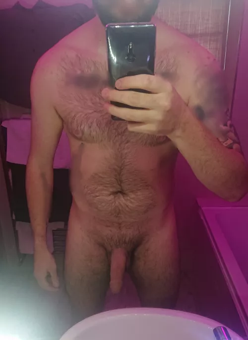 I'm just as impressed by the lighting as you are, trust me [31]