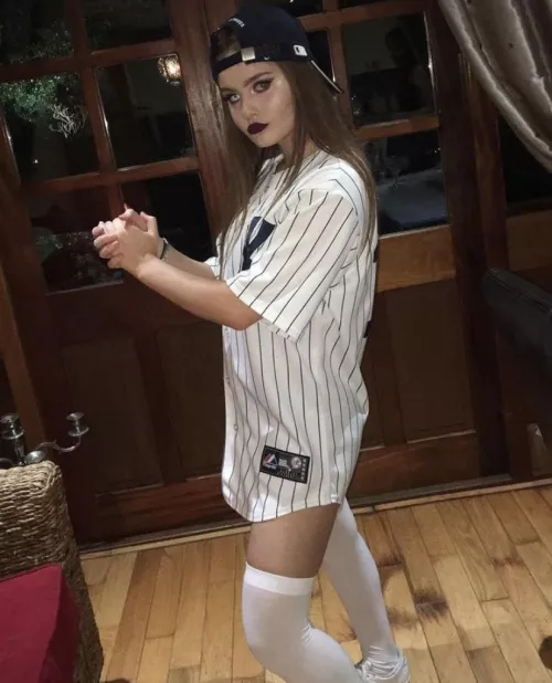 I’m just curious to see how many redditors would creampie me