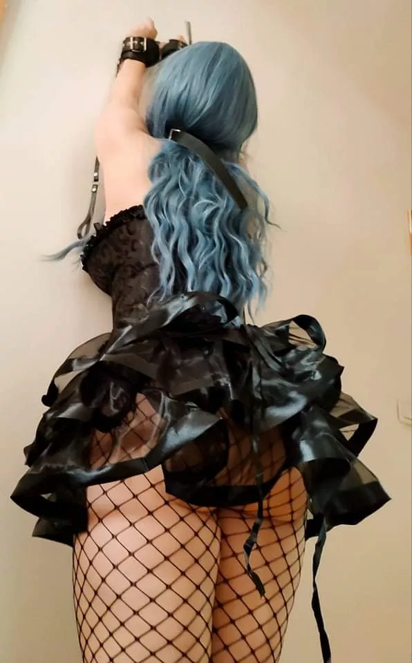 I'm just yours, Master π₯ I'm just yours, Master π₯