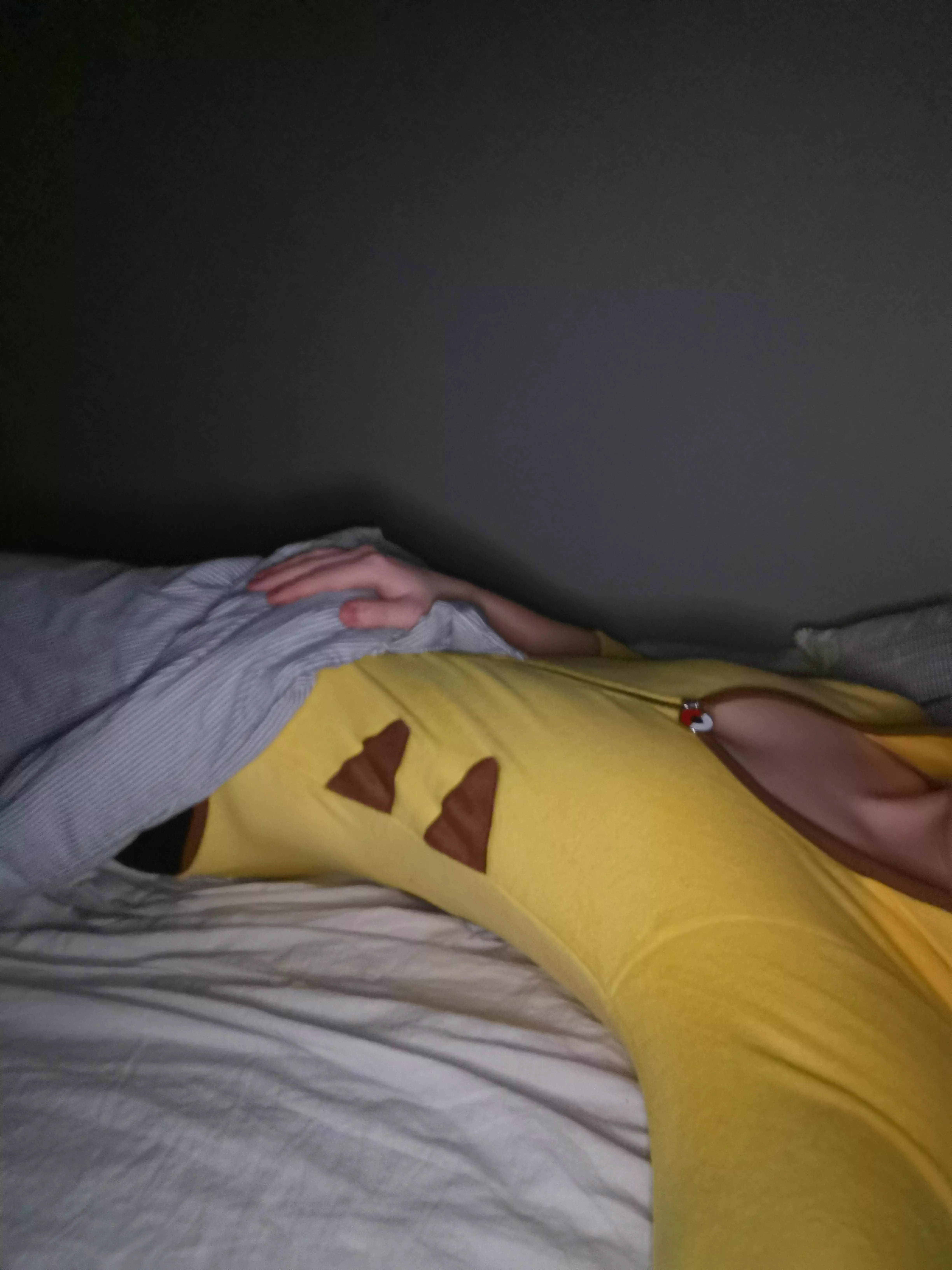 Im kinda flat but i hope u like me any ways =3