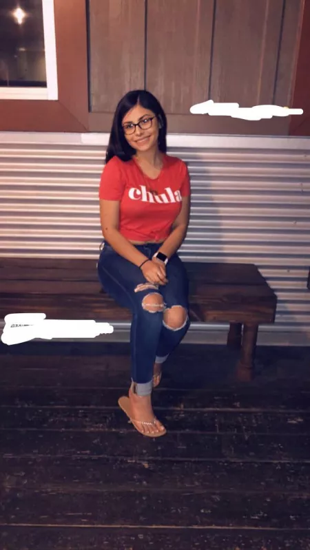 Iām looking for someone to cock tribute me or cum on me ! If you can send a message to my kik, kik is hotlatinajasmine