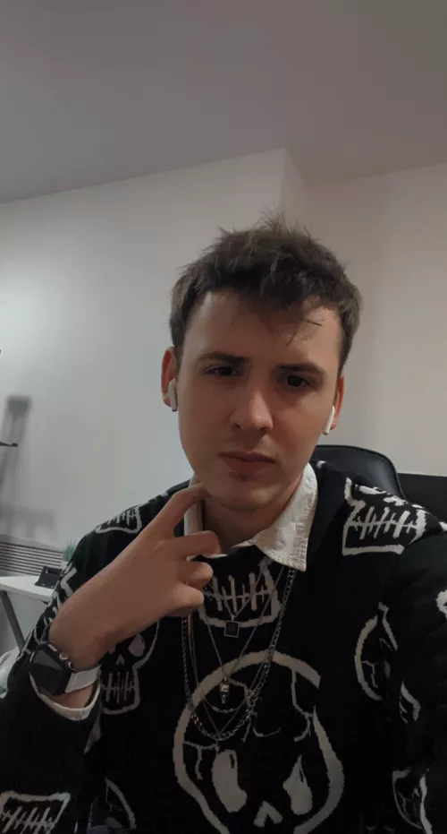 I’m low-key feeling today LMAO I’m low-key feeling today LMAO