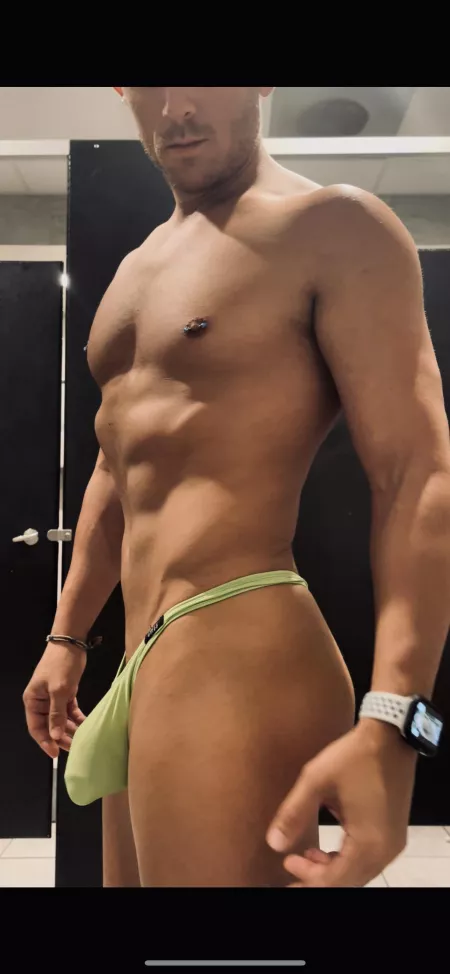 Iβm mostly always naked