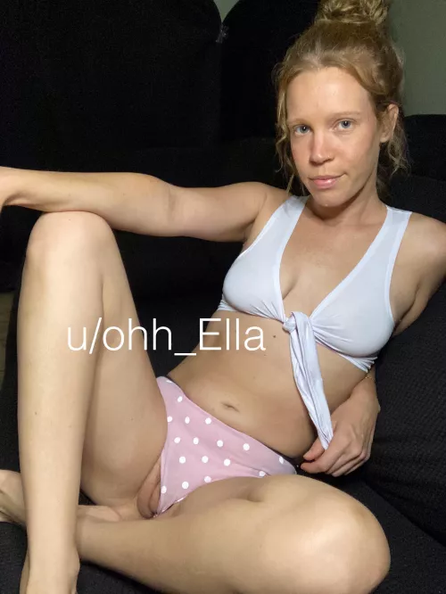 Iβm not fat, but my pussy is ;) Iβm not fat, but my pussy is ;)