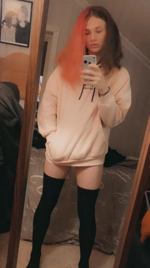 Im not too late for femboy friday am i? 🥺 Im not too late for femboy friday am i? 🥺