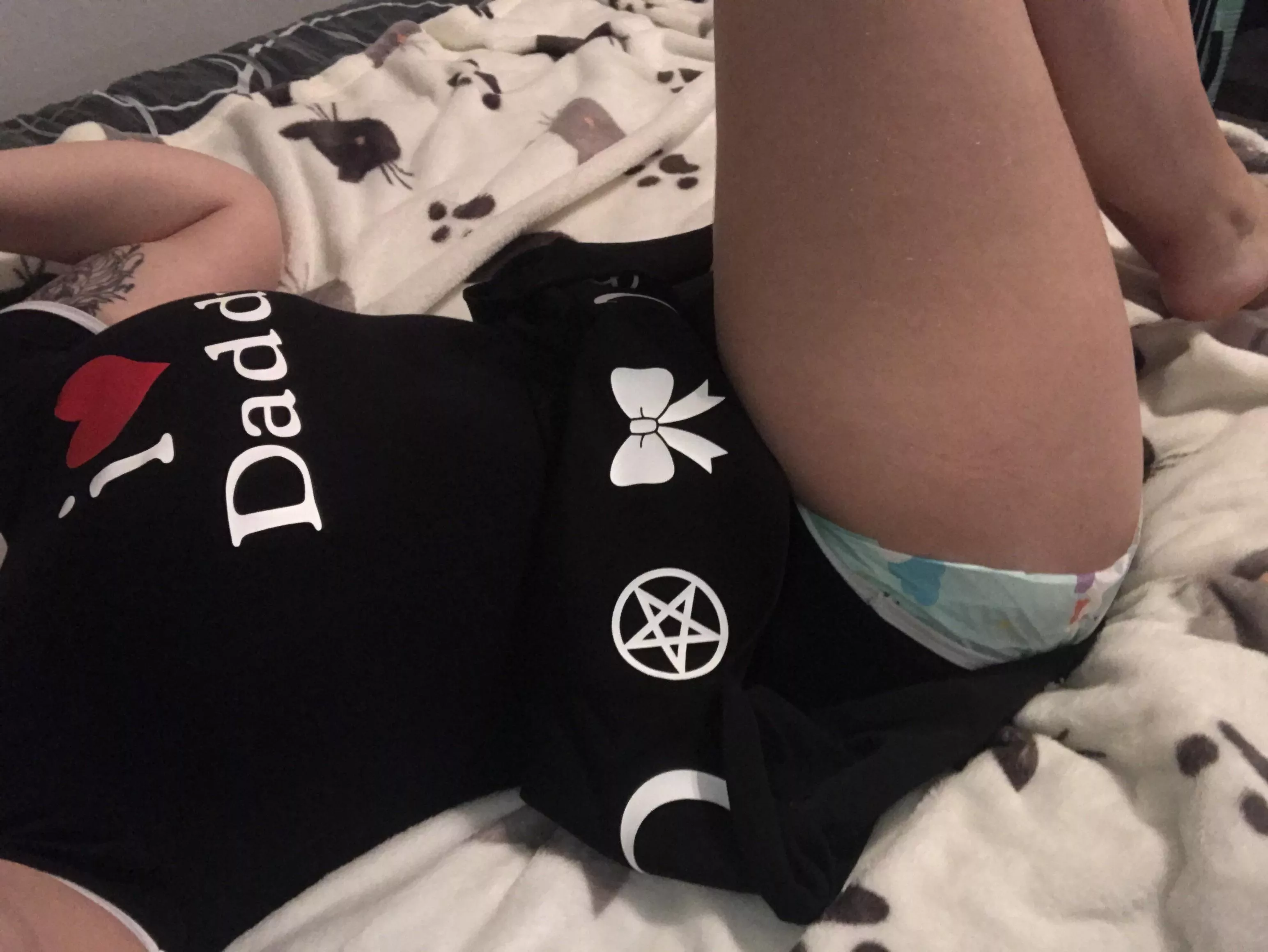 I’m obsessed with LfB onesies rn 🤩