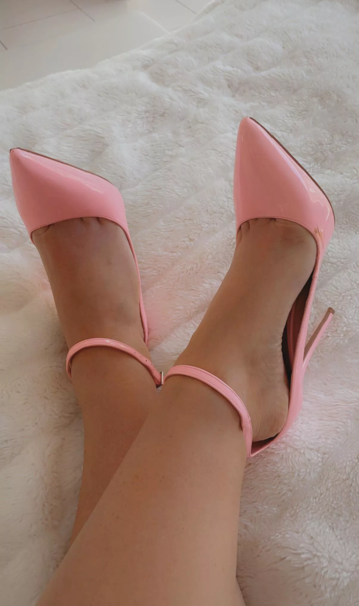 I’m on the bed waiting