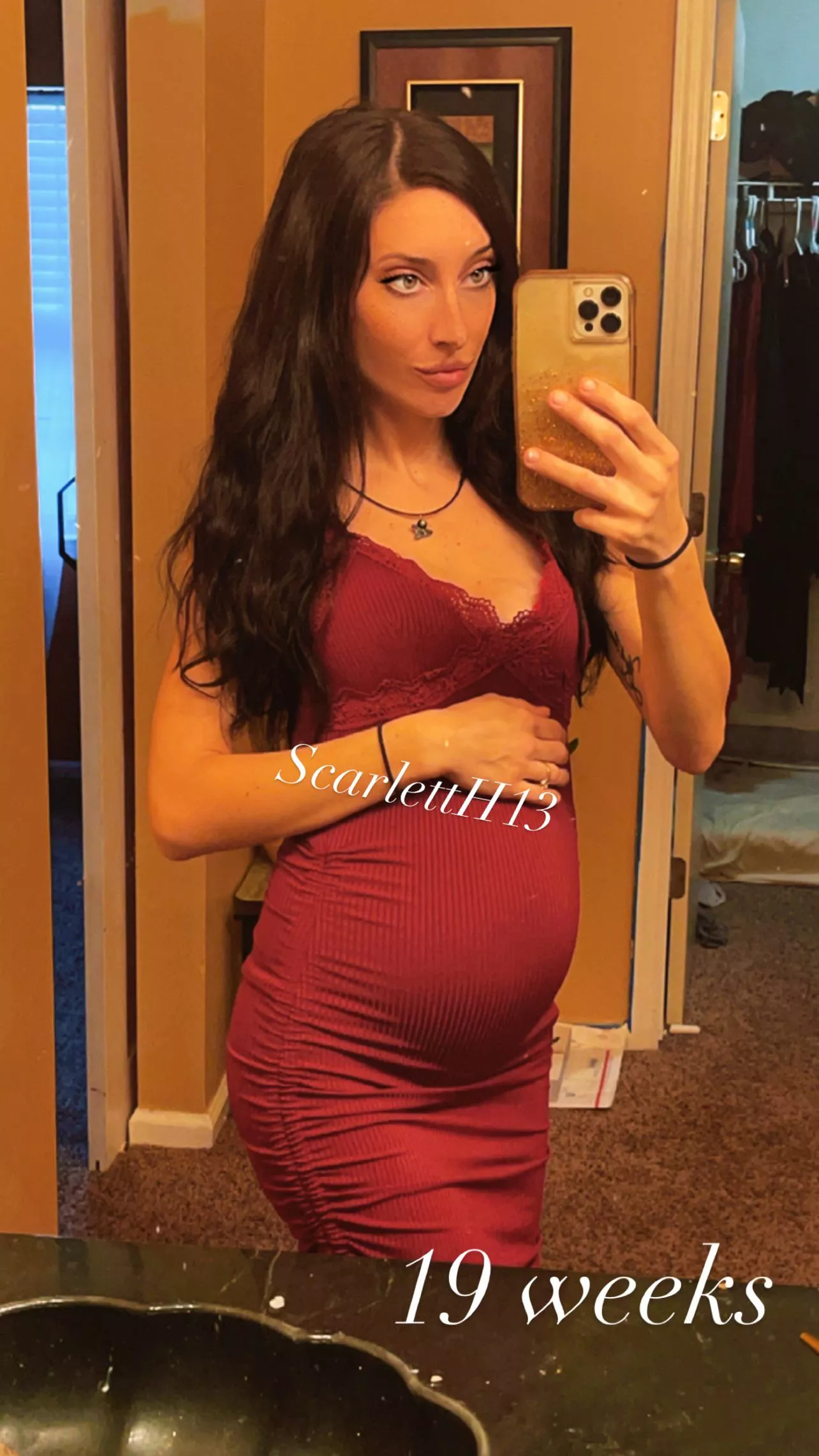Iβm only 19 weeks and my belly is already so big π§‘ Iβm only 19 weeks and my belly is already so big π§‘