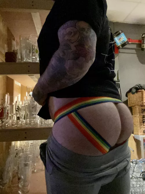 I’m proud of my fat ass. (33, UK) I’m proud of my fat ass. (33, UK)