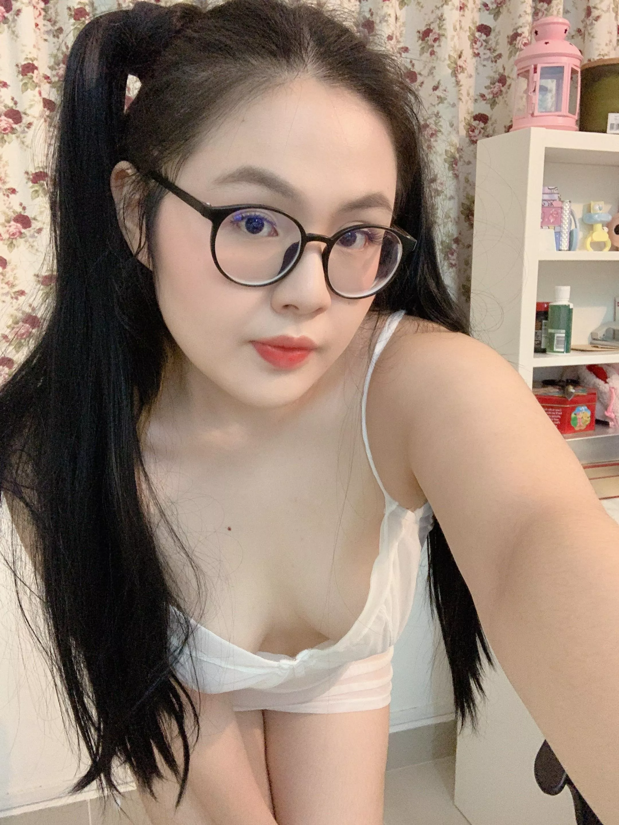 Iβm so hot I masturbate to myself sometimes Iβm so hot I masturbate to myself sometimes