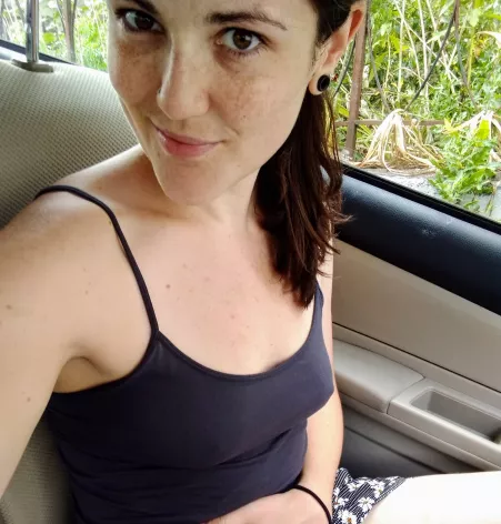 I'm so much happier running my errands without restricting the girls ๐