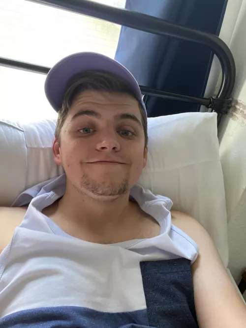 Iβm so nervous to share pics of myself publicly, but anxiety attack be damned here I am π
 Iβm so nervous to share pics of myself publicly, but anxiety attack be damned here I am π