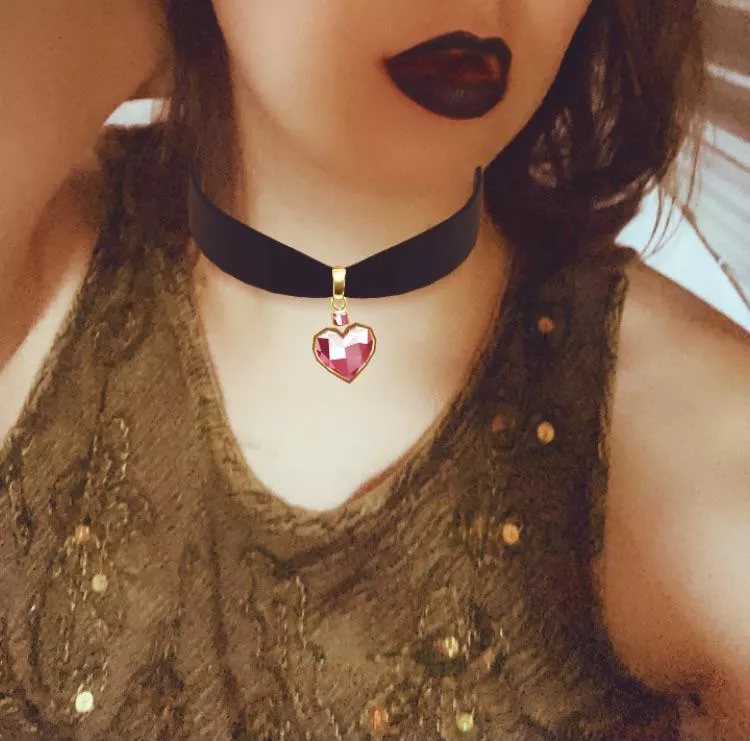 I’m starting to think I’d look better in a collar I’m starting to think I’d look better in a collar