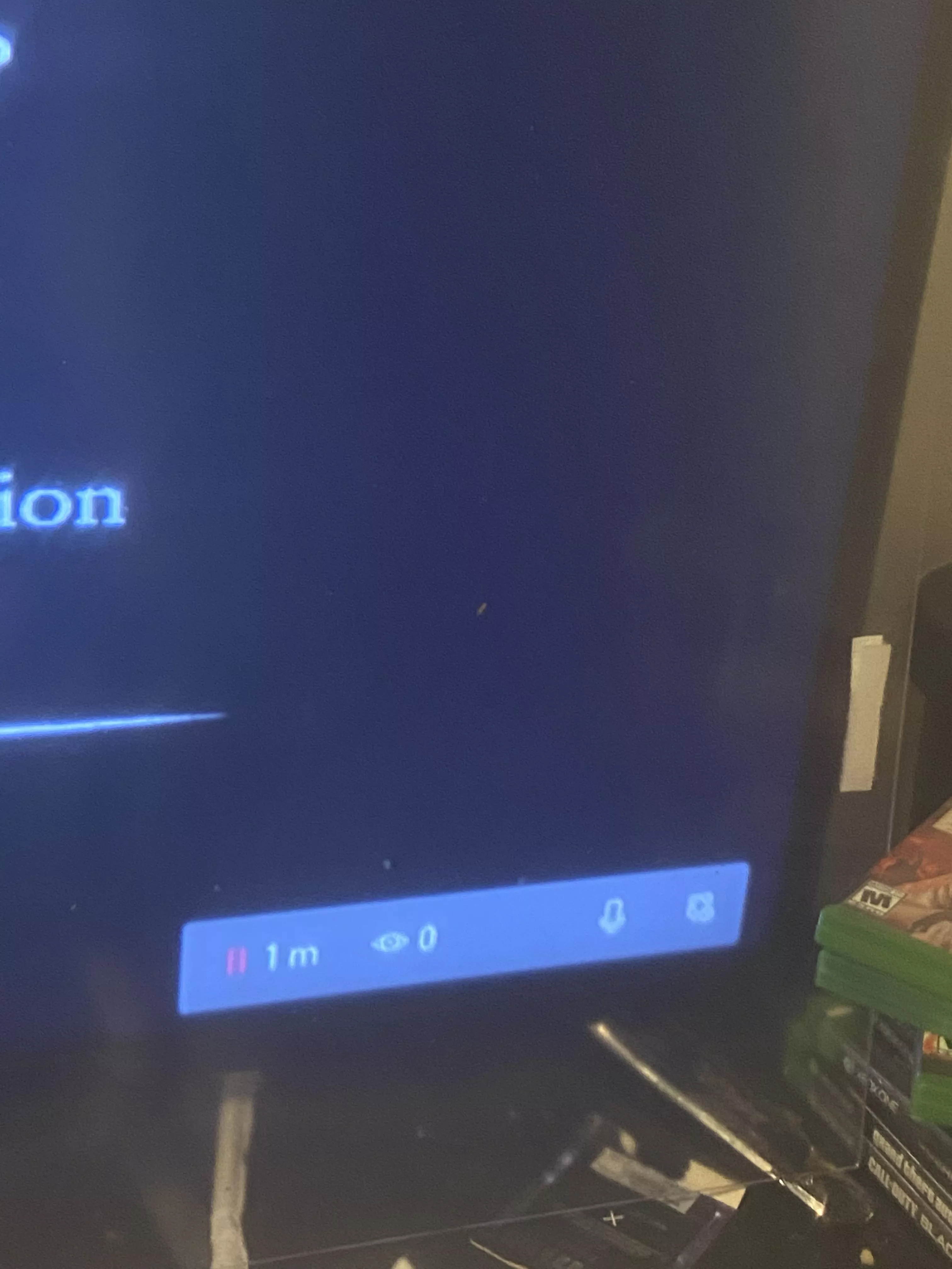 I’m streaming right now and it says it’s paused does anyone know how to fix this?