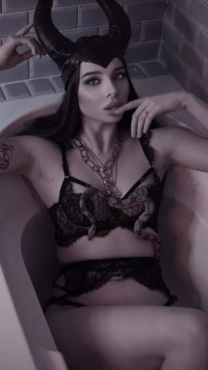 I'm tight and small everywhere, see?