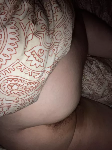 Iām too sweaty to sleep š„µ