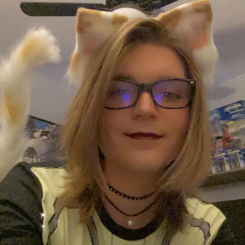 Iβm trans but Iβve always wanted to post for femboy Friday. I cut it stupid close lmaoo