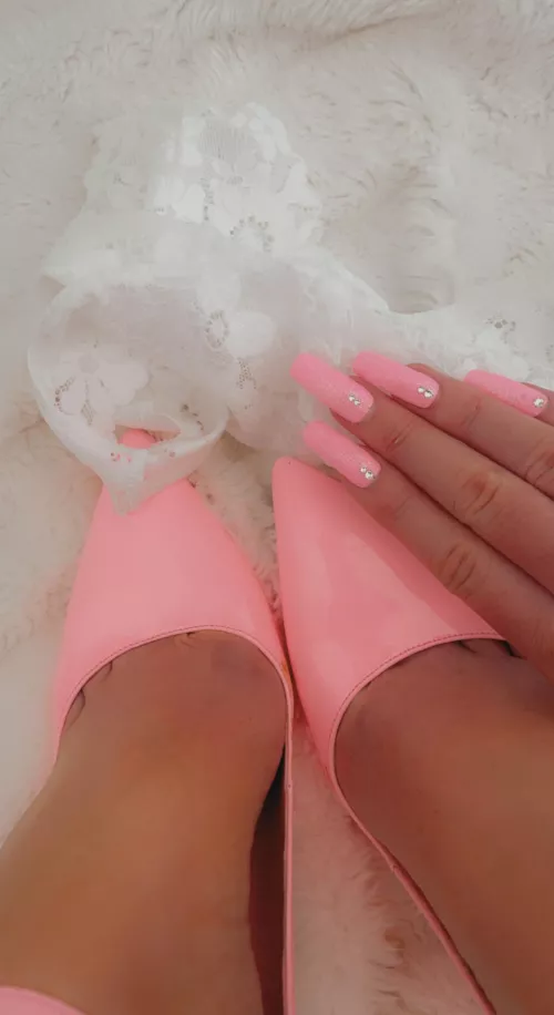 Iβm waiting for you baby