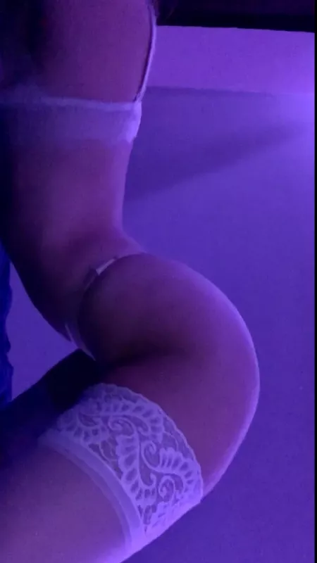 i’m waiting for you daddy 😈