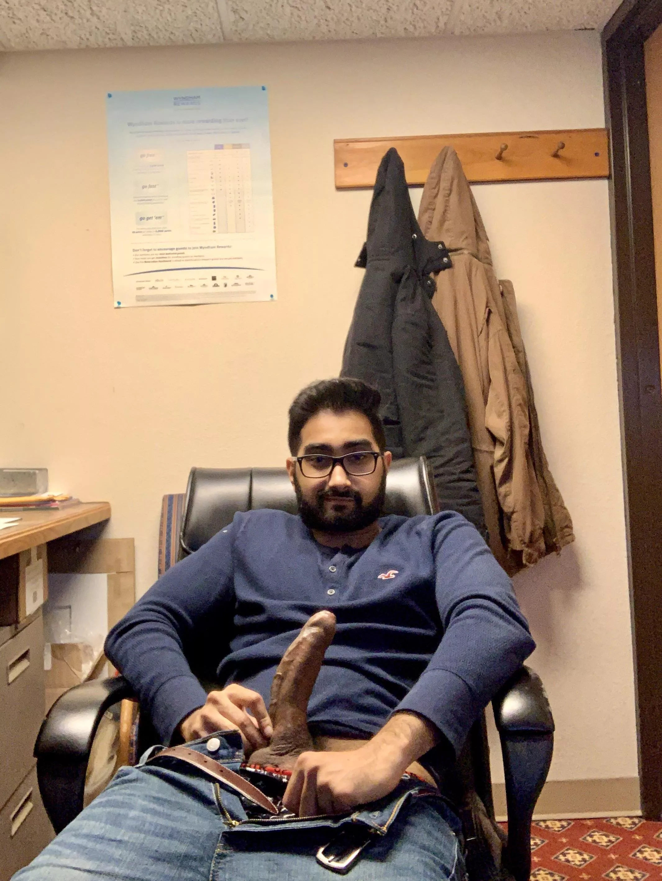 Imagine I pulled this out after our first date😮