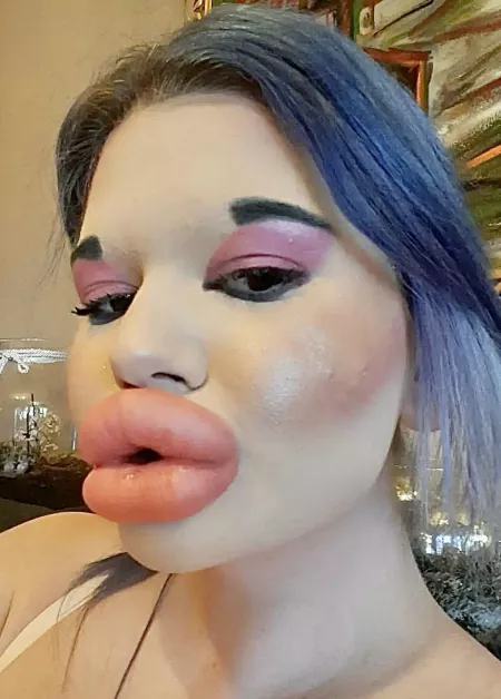 Imagine taking her out in public with you Imagine taking her out in public with you