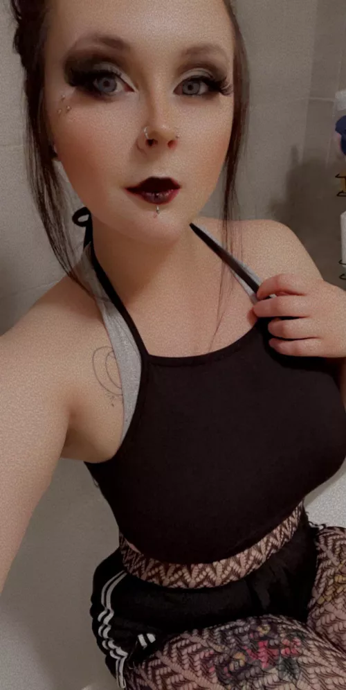 Imagine what I look like without this top on Imagine what I look like without this top on