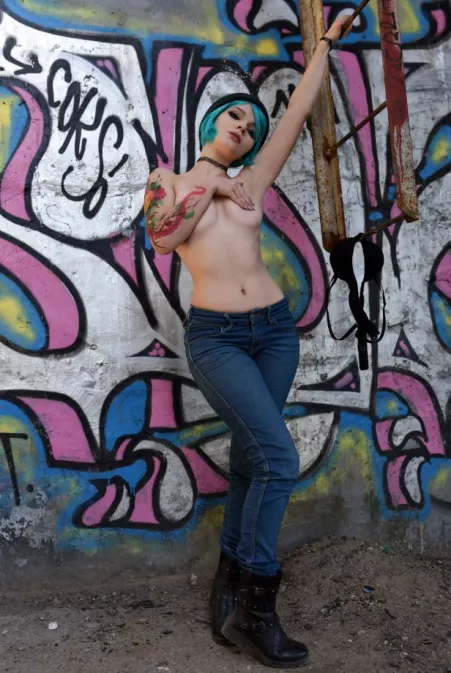 Implied nude outdoor Chloe ~ I love being naked outside! Implied nude outdoor Chloe ~ I love being naked outside!