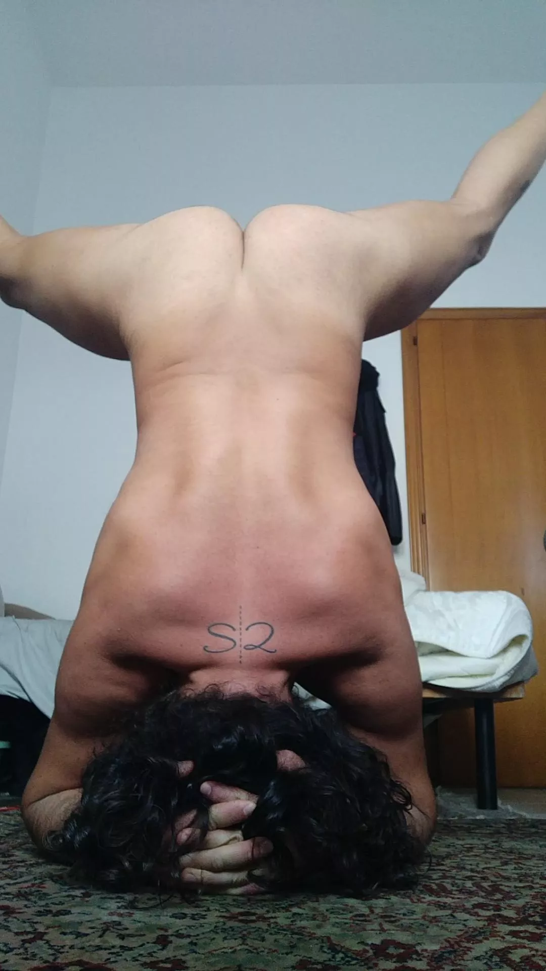 Improoving my shirshasana Improoving my shirshasana