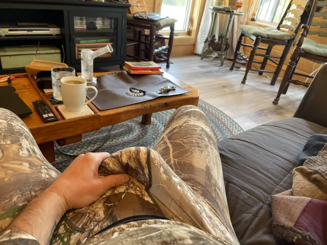 In Camo: naked or invisible ?