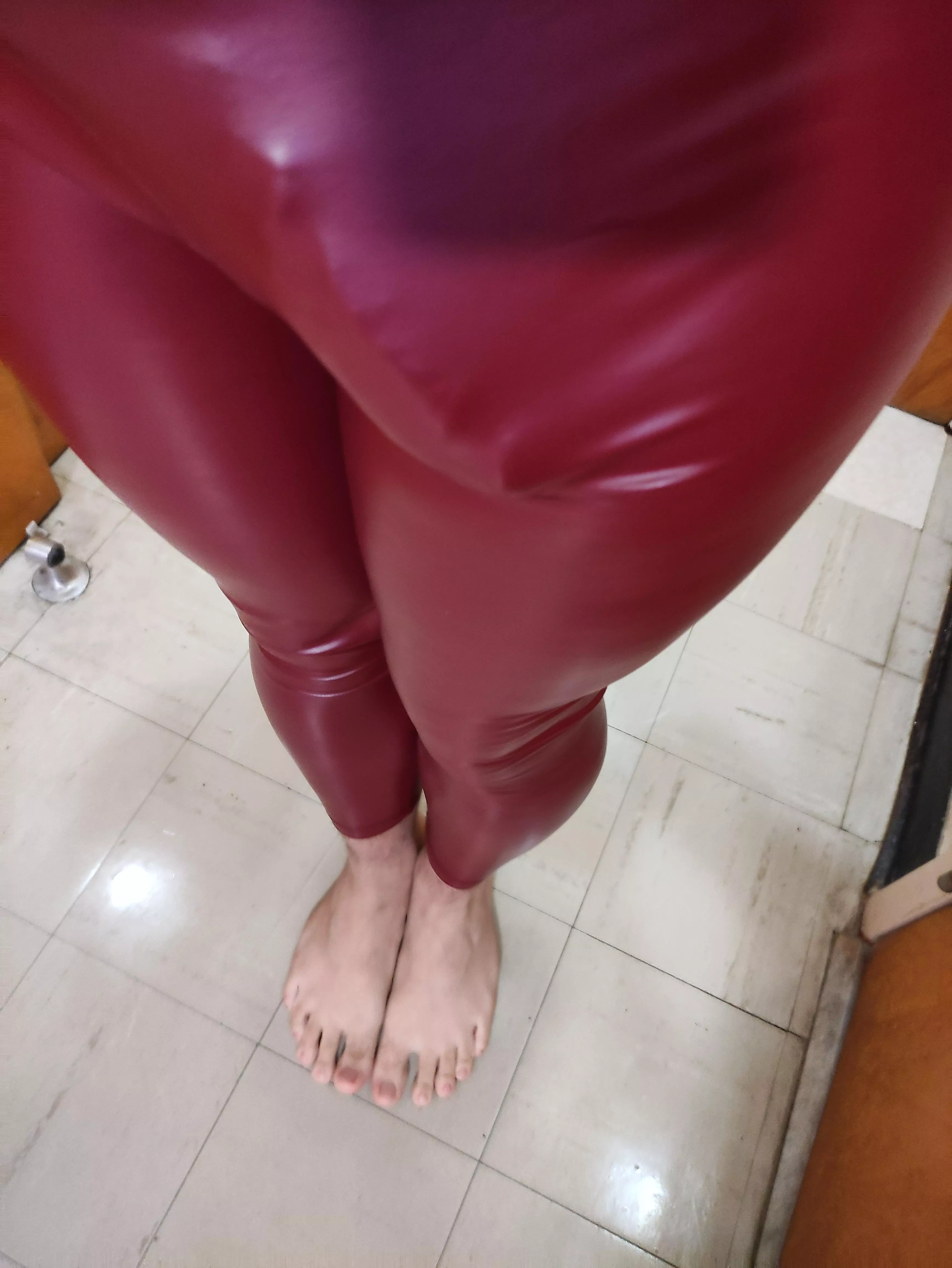 In tight leggings In tight leggings