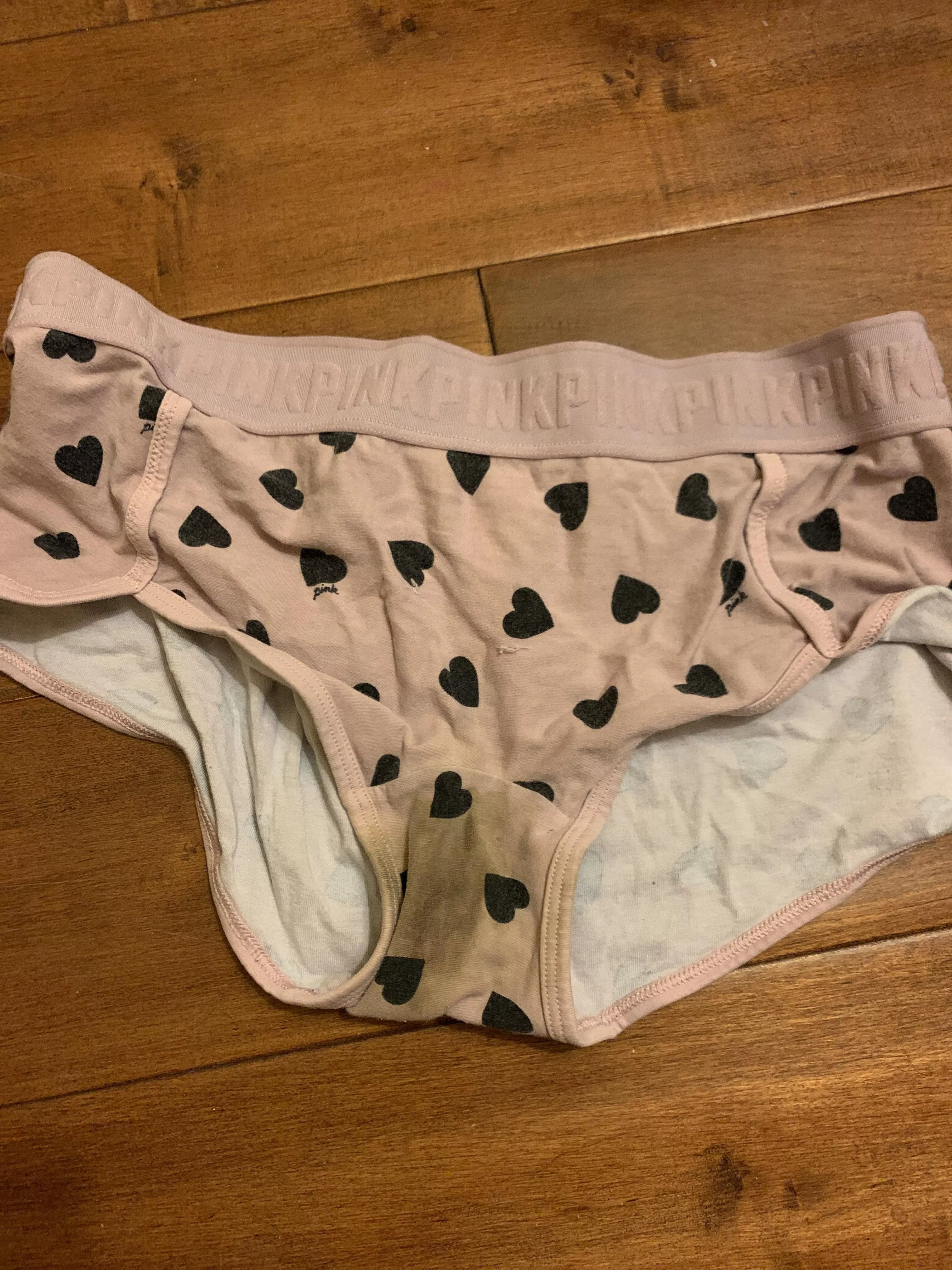 Instantly came after taking a whiff of my sis dirty panties