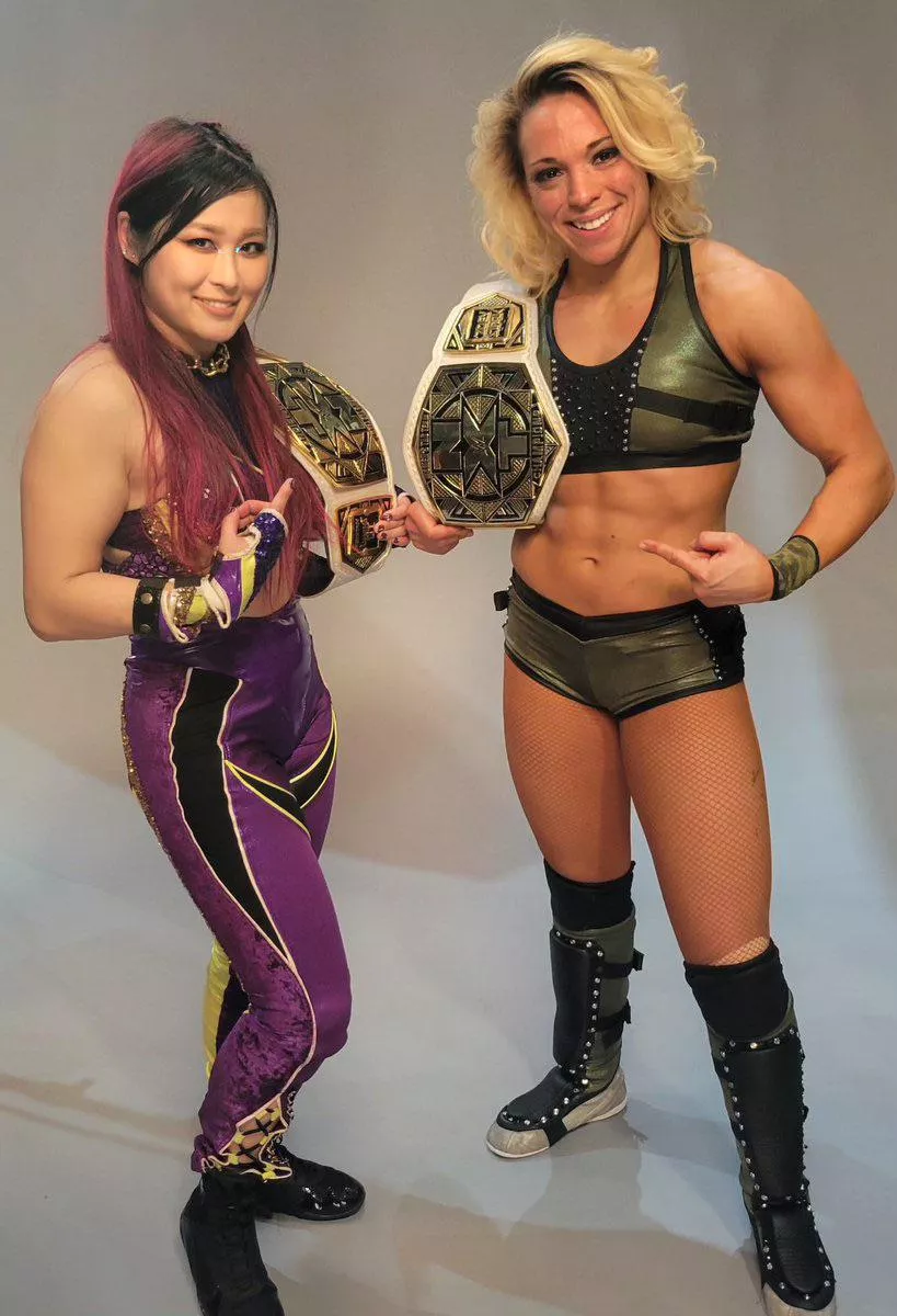 Io Shirai and Zoey Stark Io Shirai and Zoey Stark