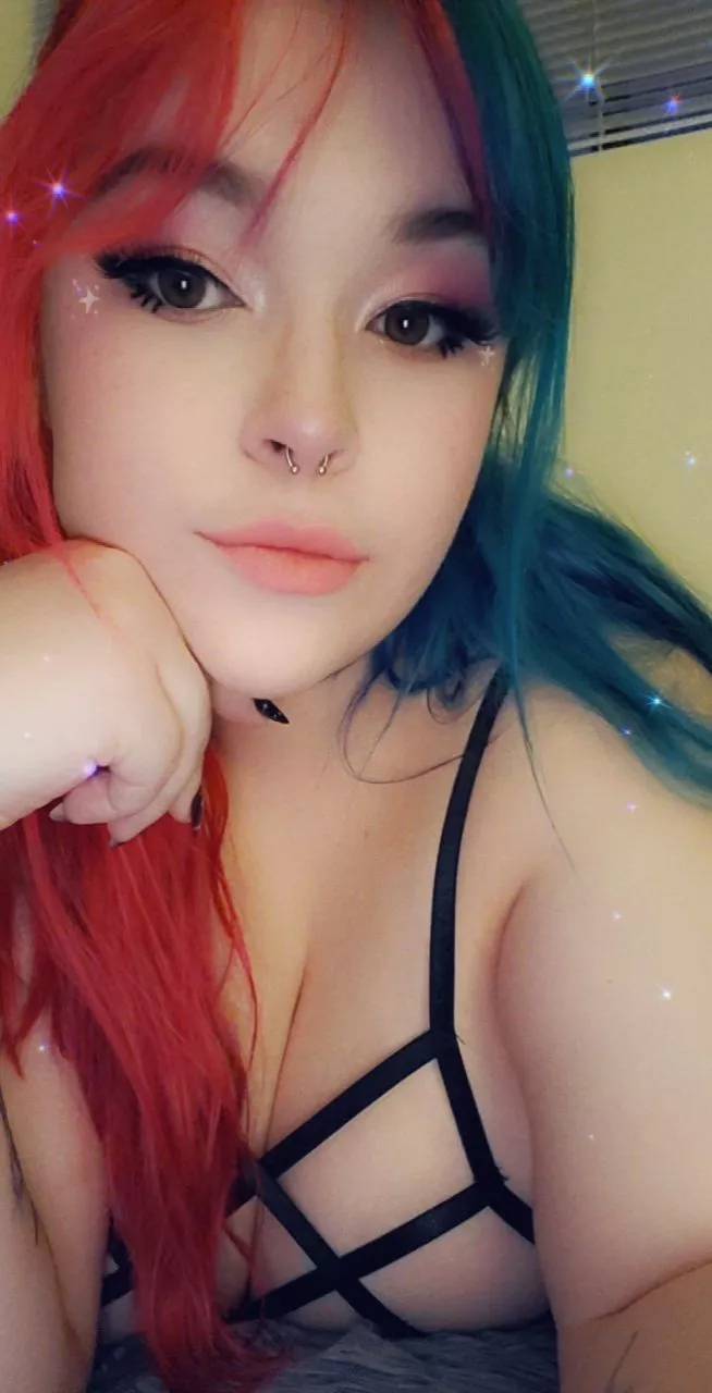 Is anyone else as happy as me that it's Friday?