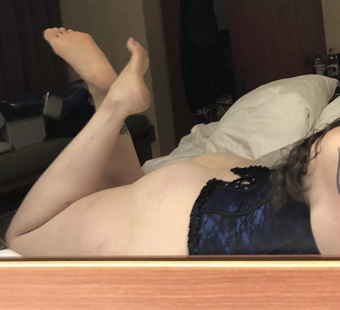 Is blue my color? [F] [OC] [Image]