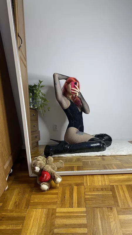 Is body stockings hot? π₯