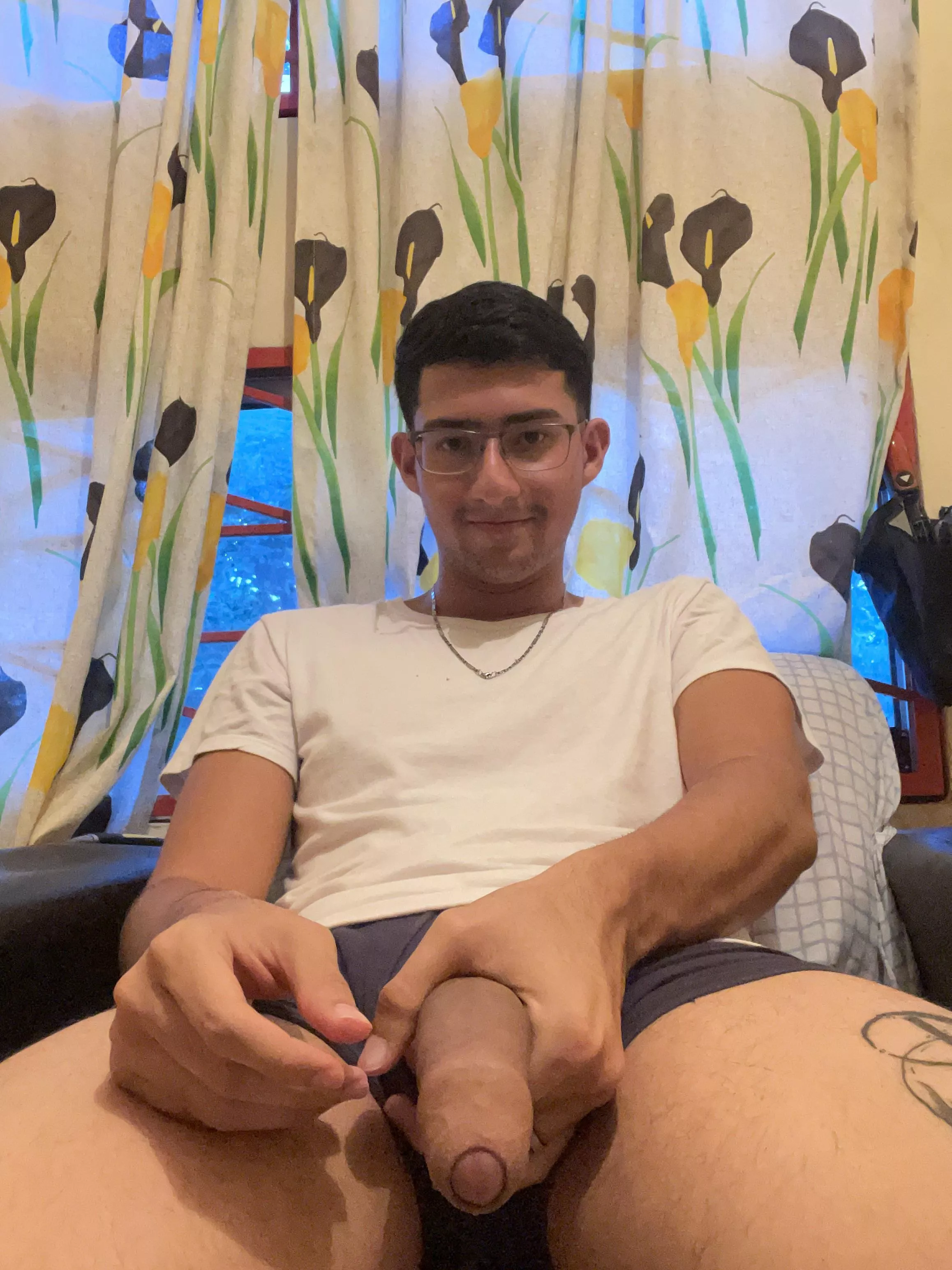 Is enough foreskin for u? Is enough foreskin for u?