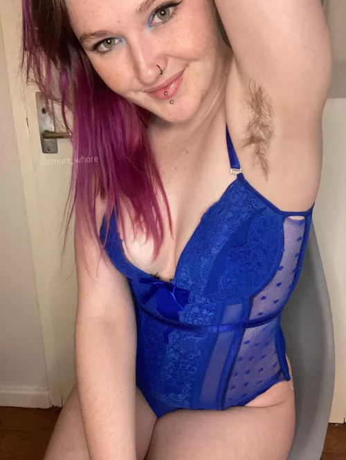 Is it just meβ¦or do my eyes look abit crazy? π