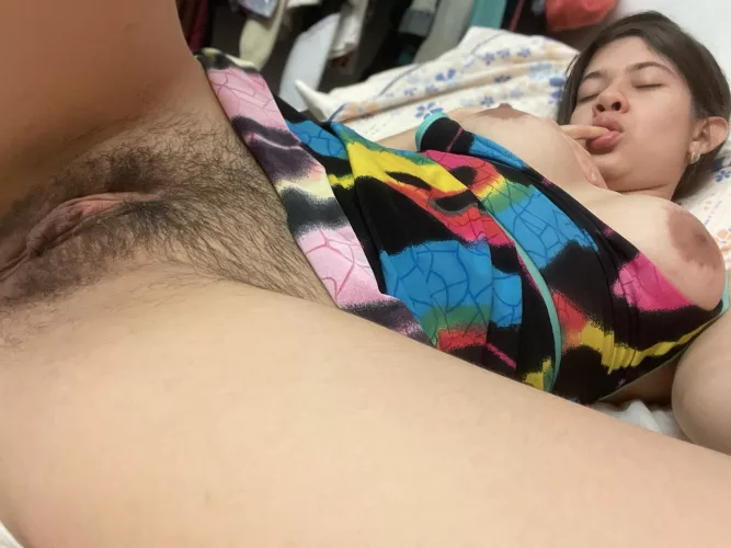 Is it normal or naughty that I like to smell my hairy pussy? Is it normal or naughty that I like to smell my hairy pussy?