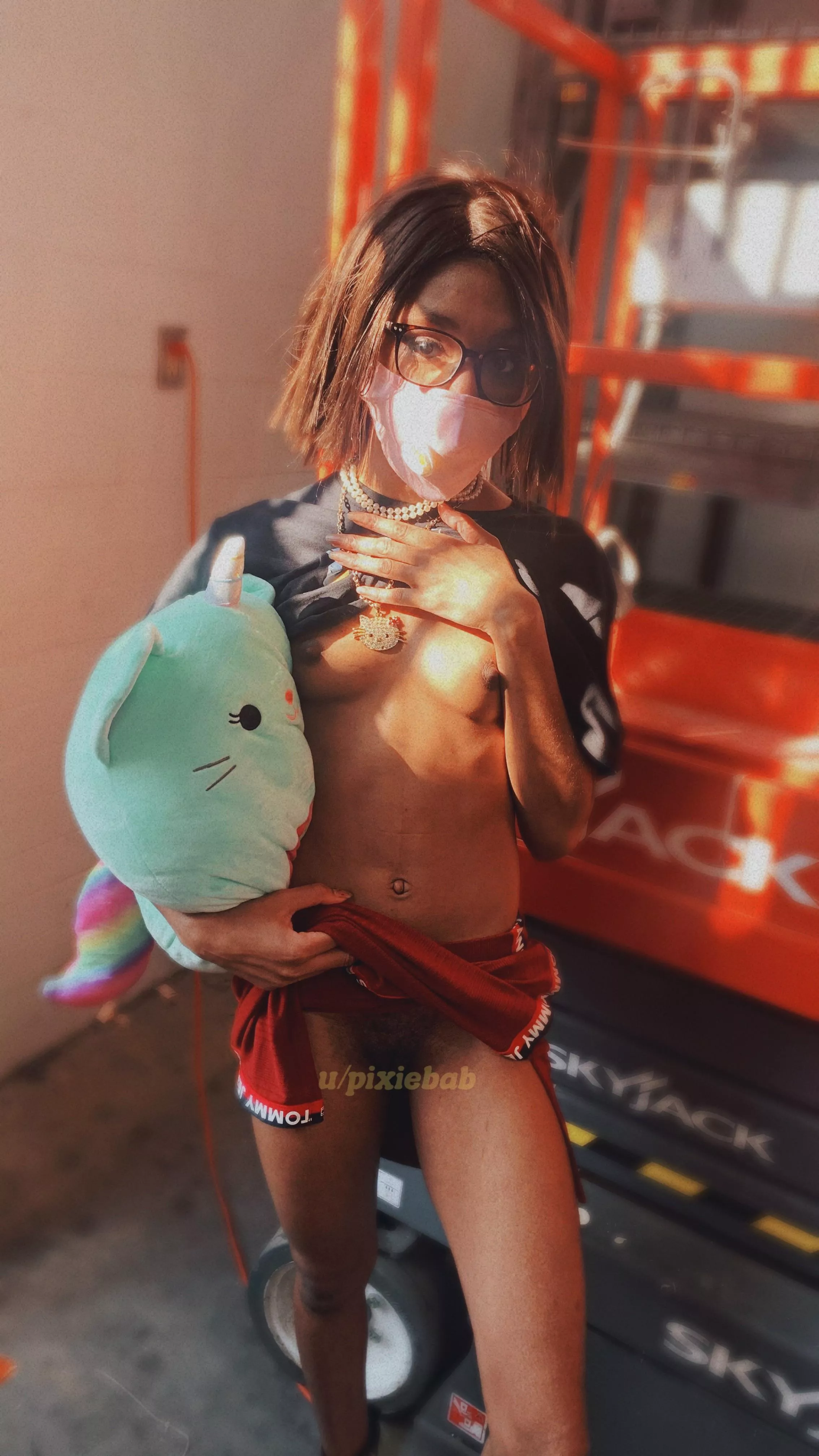 is it ok to take off ur underwear at walmart? 😽